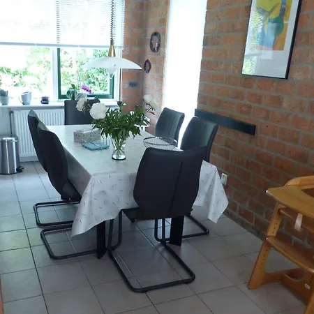 度假居 Ferienhaus-naumann-kreetz *
